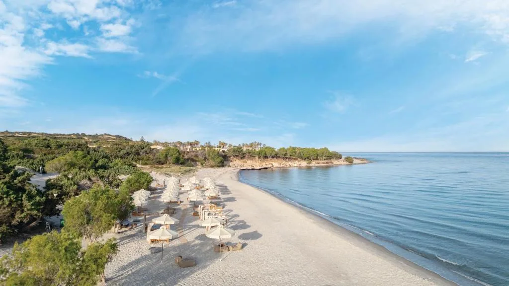 Achilleas Beach Hotel: another view