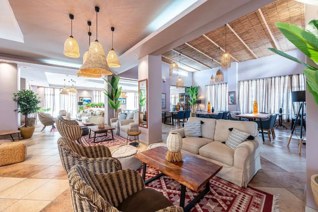 Aegean Bay Hotel: another view