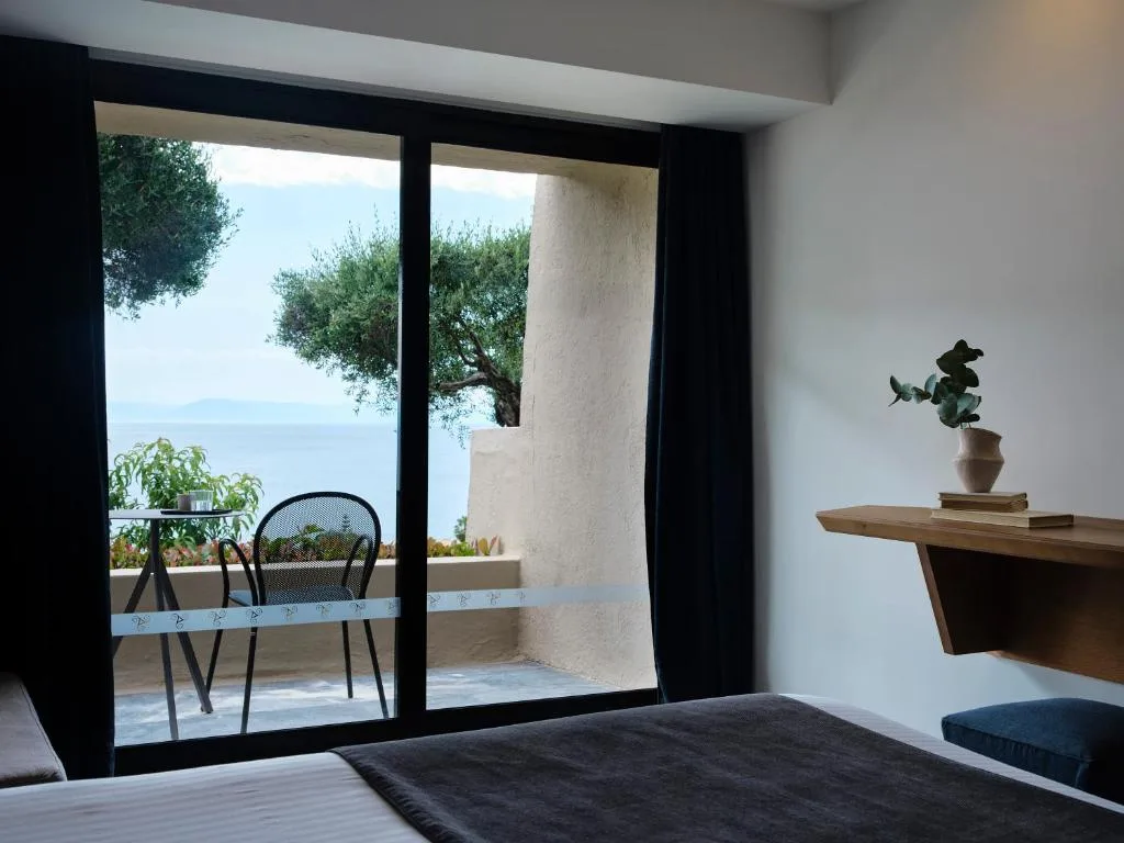 Aeolos Beach Resort: another view