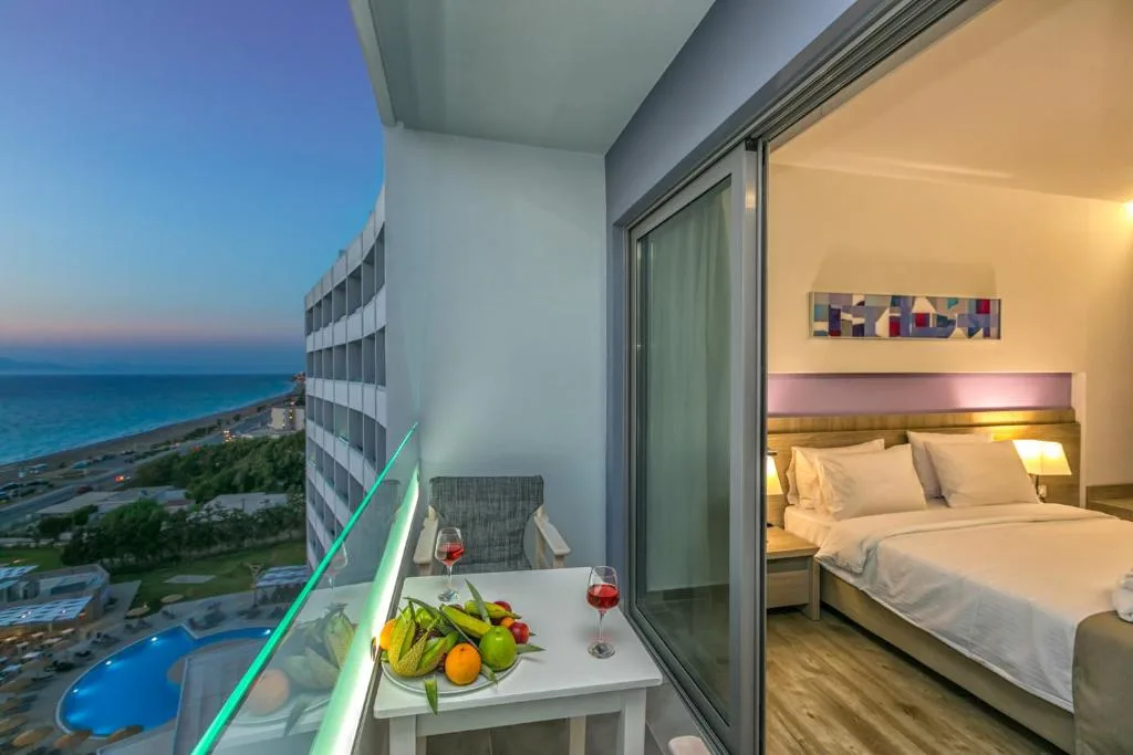 Akti Imperial Deluxe Resort & Spa Dolce by Wyndham: another view