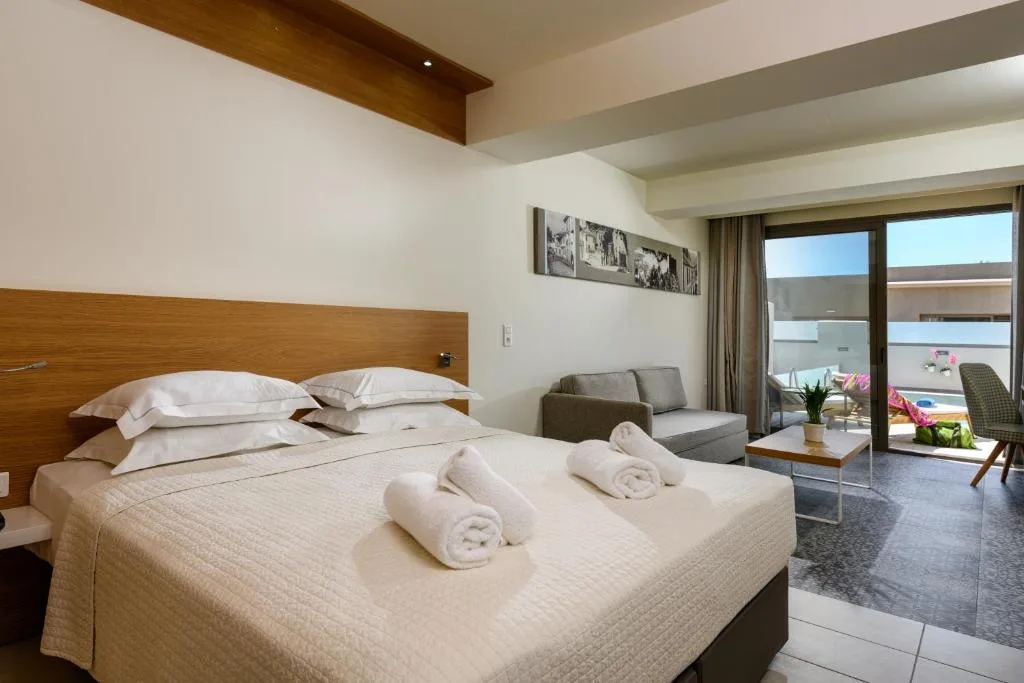 ALEA Hotel & Suites: another view