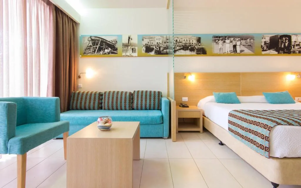 ALEA Hotel & Suites: another view