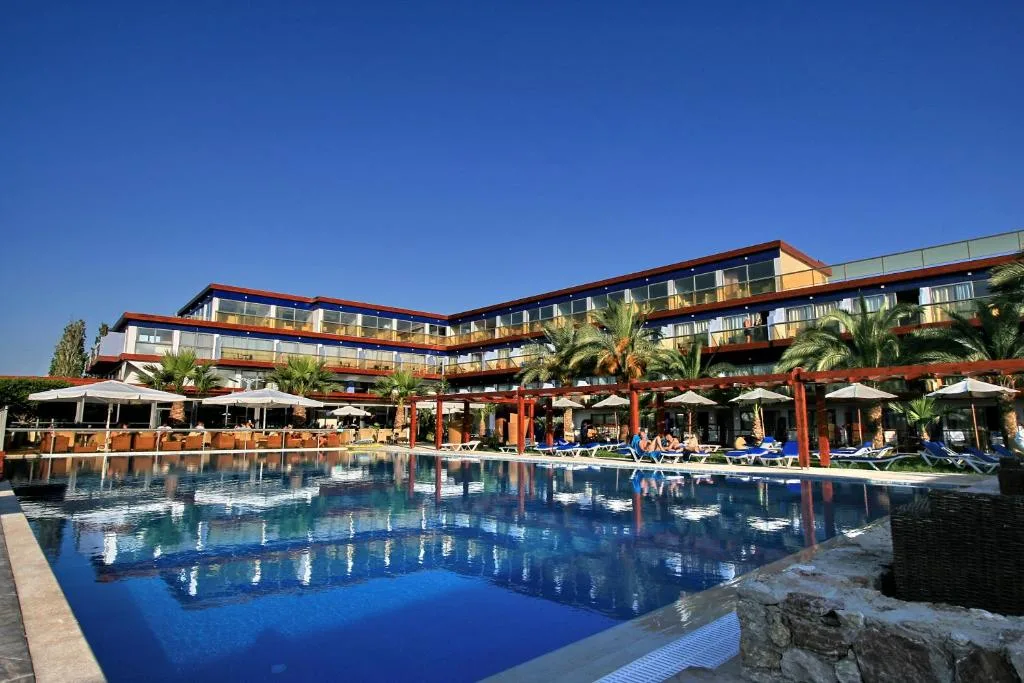 All Senses Ocean Blue Sea Side Resort & Spa: another view