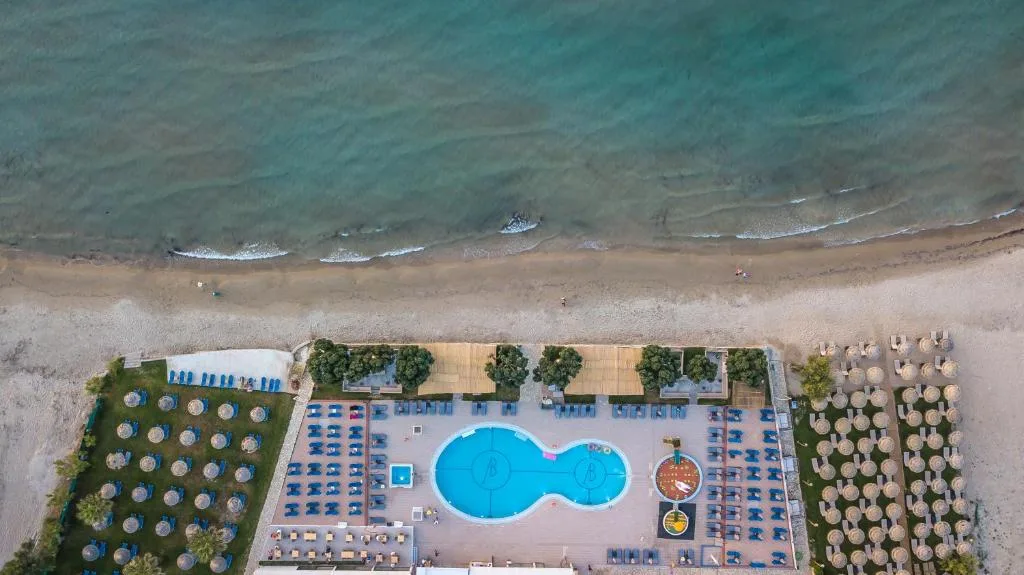 Alykanas Beach Grand Hotel by Zante Plaza: another view