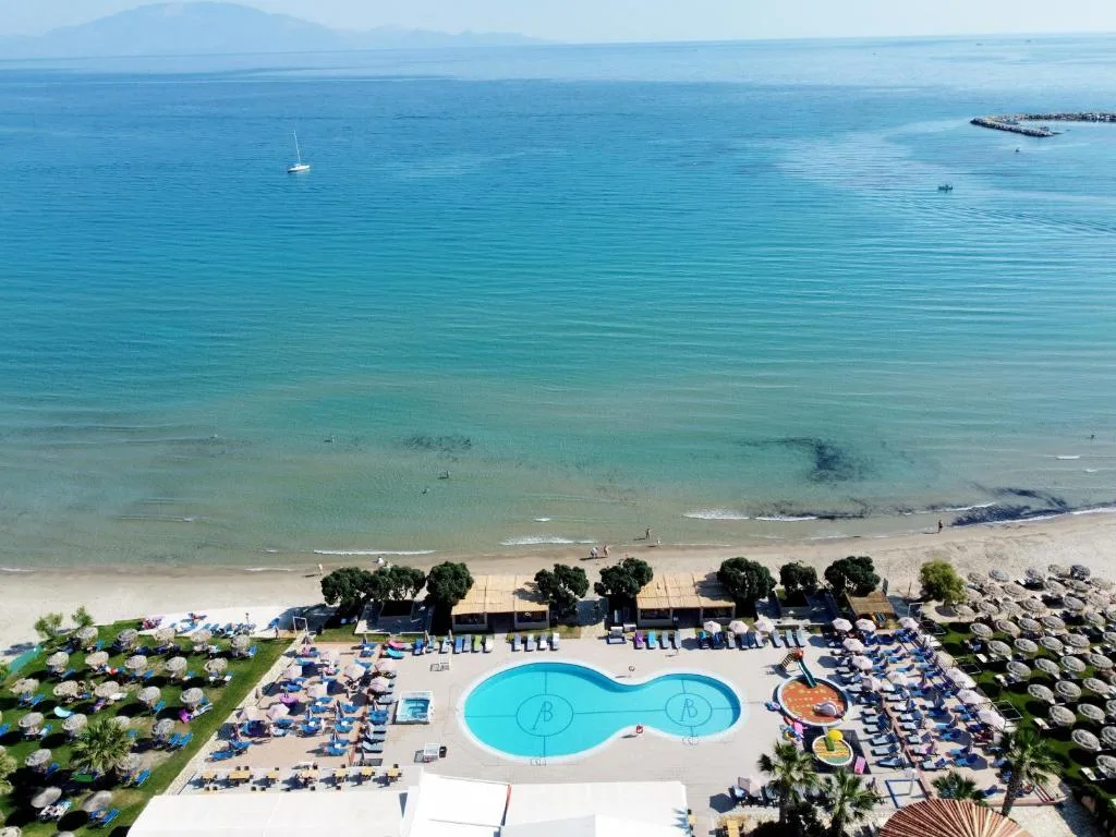 Alykanas Beach Grand Hotel by Zante Plaza: another view