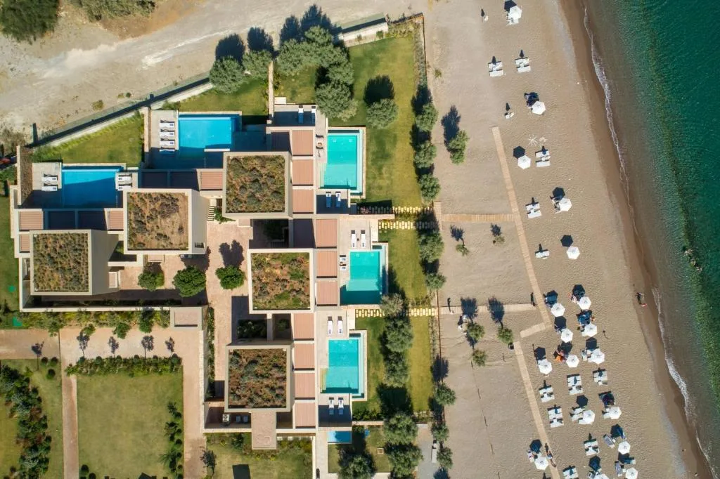 Amada Colossos Resort: another view