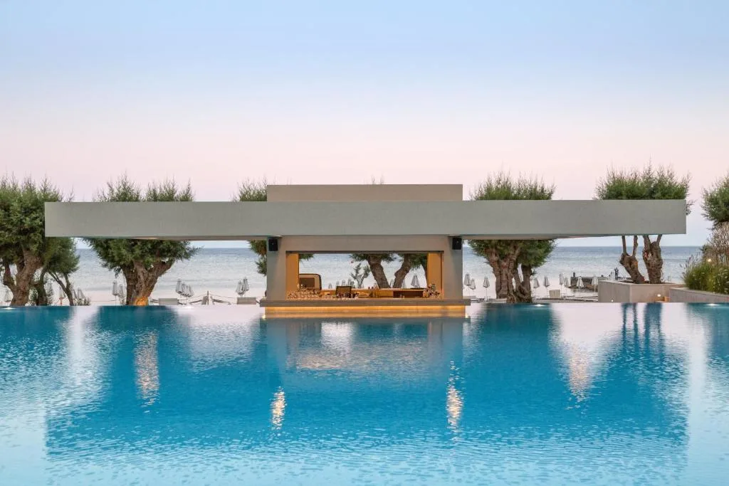 Amada Colossos Resort: another view