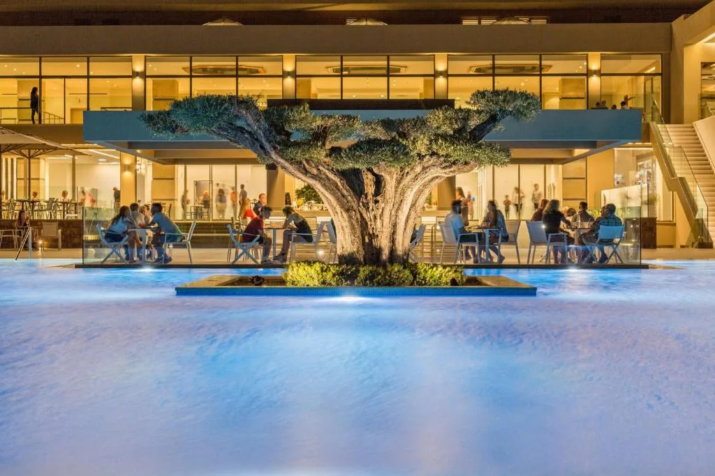 Amada Colossos Resort: another view