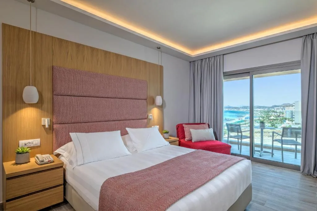 Amada Colossos Resort: another view