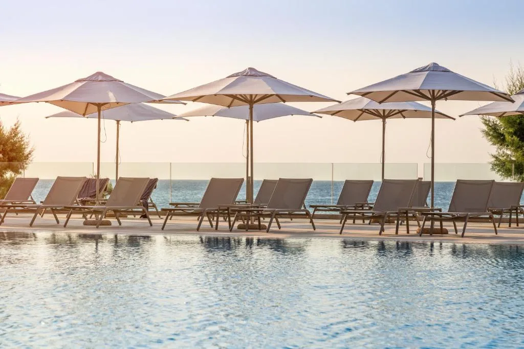 Amada Colossos Resort: another view
