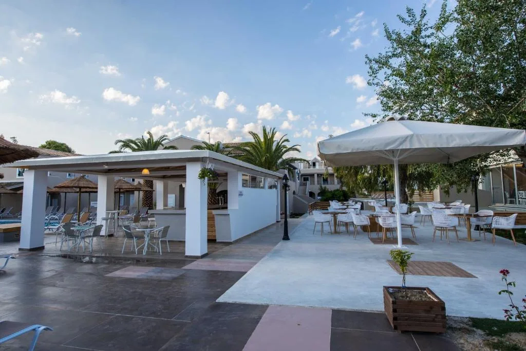 Amour Holiday Resort: another view