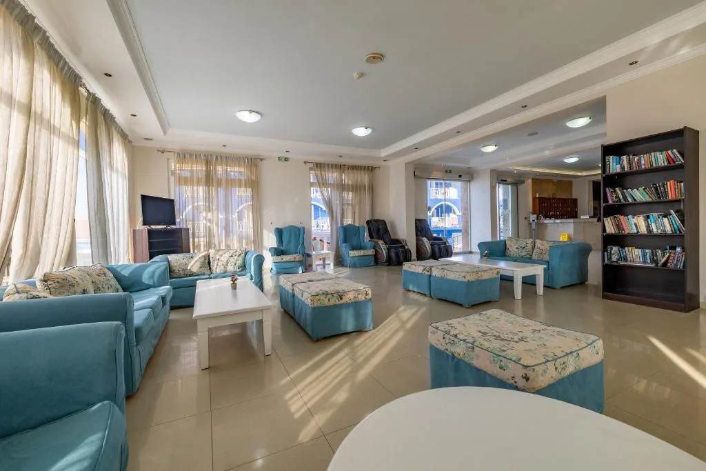Anastasia Beach Hotel by Zante Plaza: another view