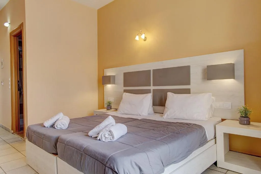 Anastasia Beach Hotel by Zante Plaza: another view