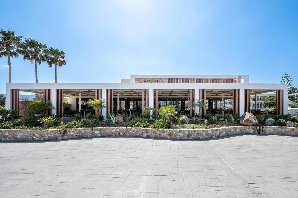 Apollon Hotel: another view
