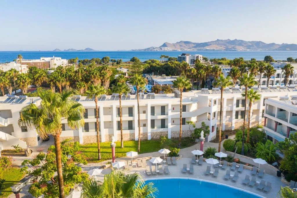 Apollon Hotel: another view