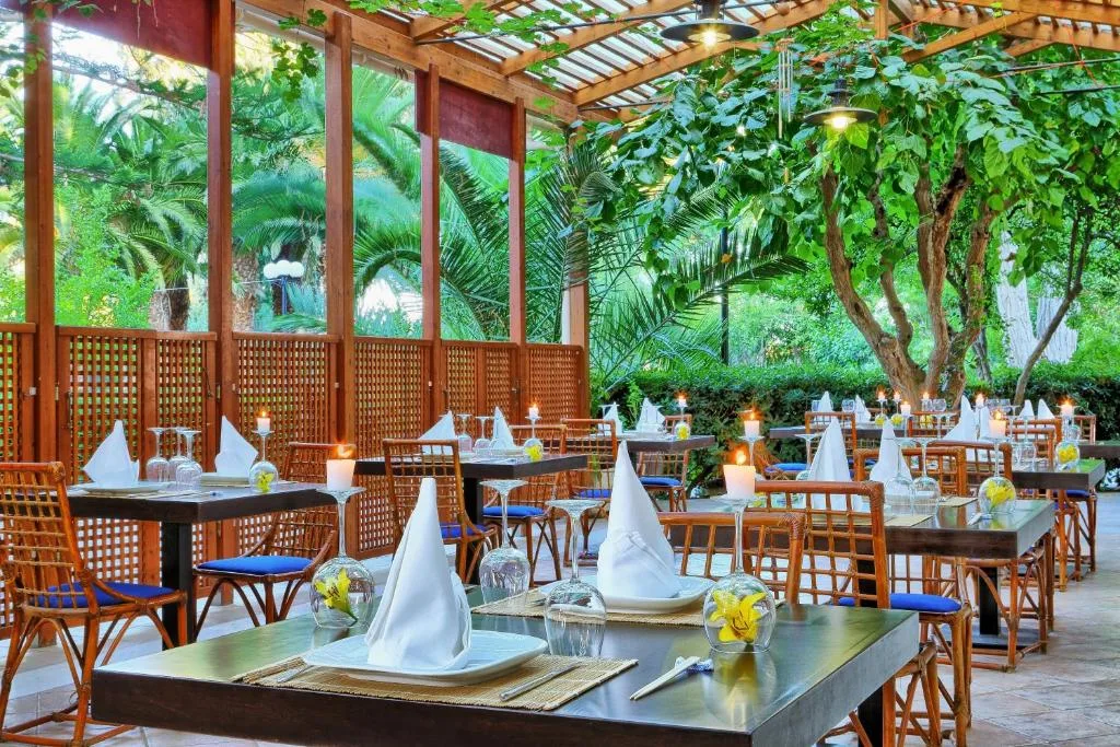 Apollonia Beach Resort & Spa: another view