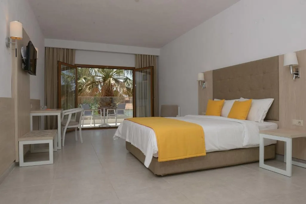 Aristoteles Holiday Hotel And Spa: another view