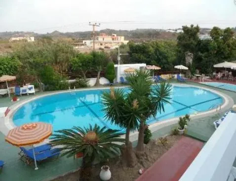 Asterias Bay Hotel: another view