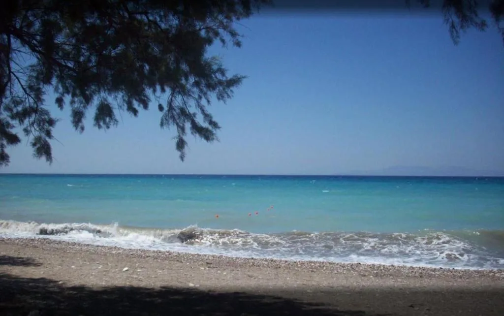 Asterias Bay Hotel: another view