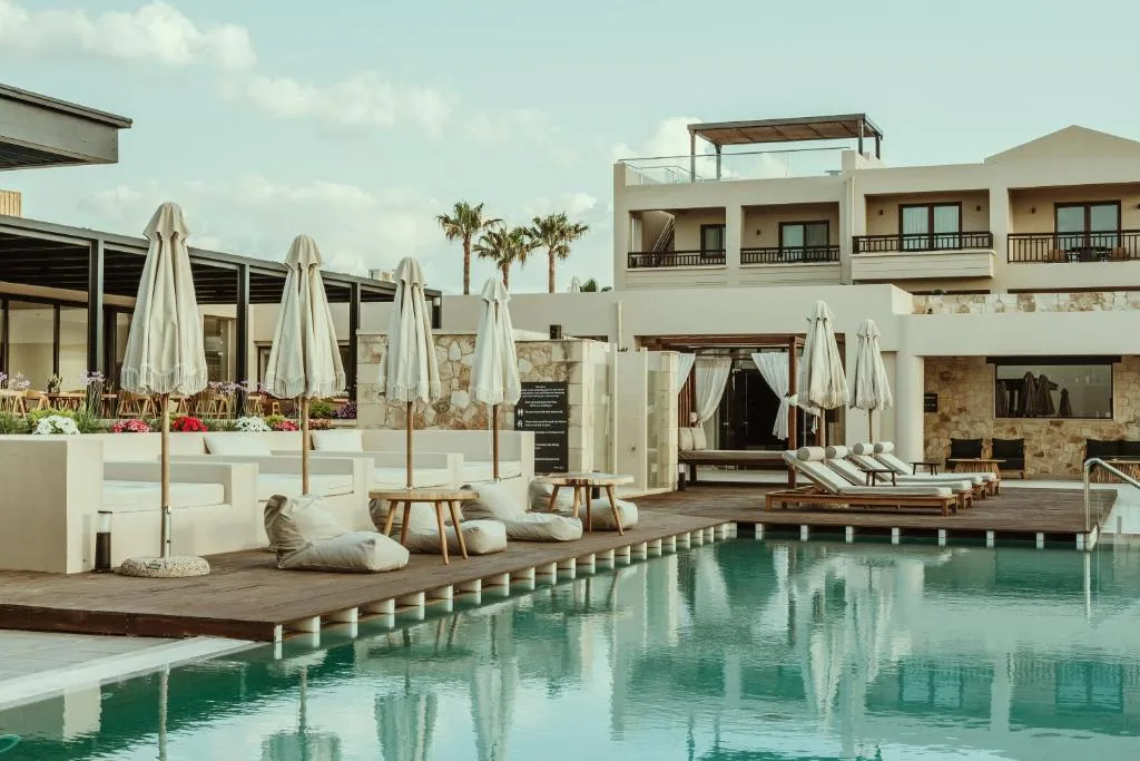 Asterion Suites & Spa: another view