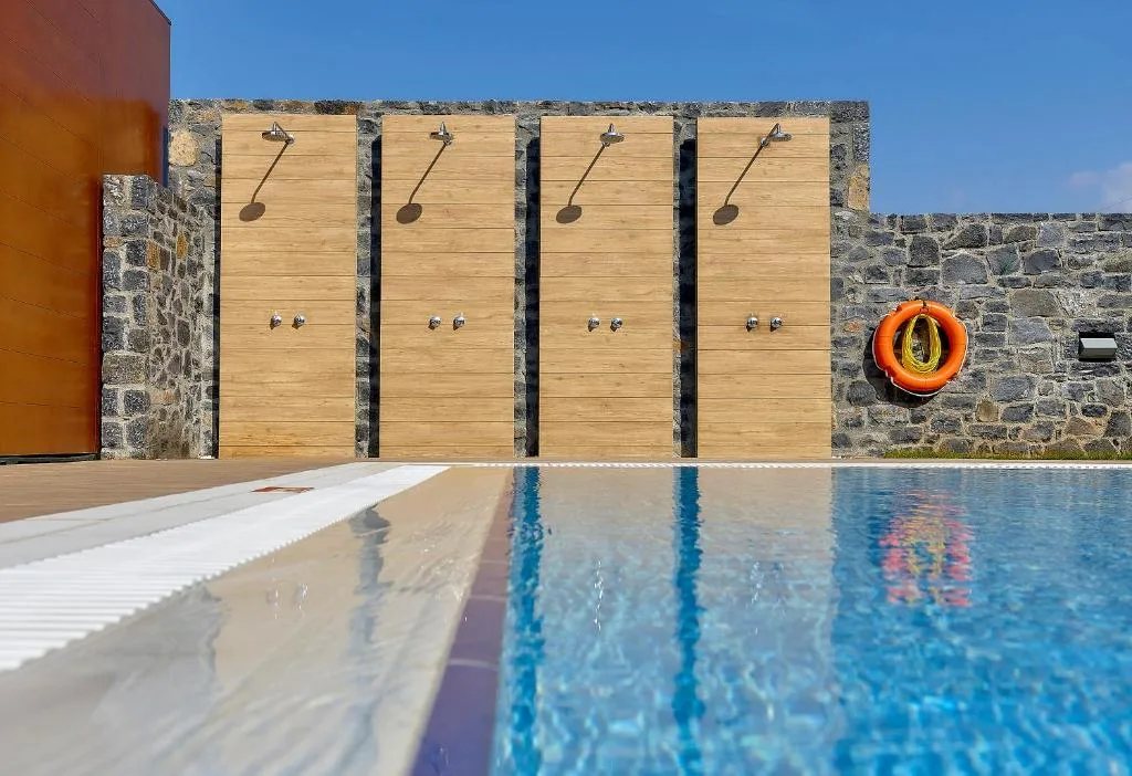 Astir Beach Hotel: another view