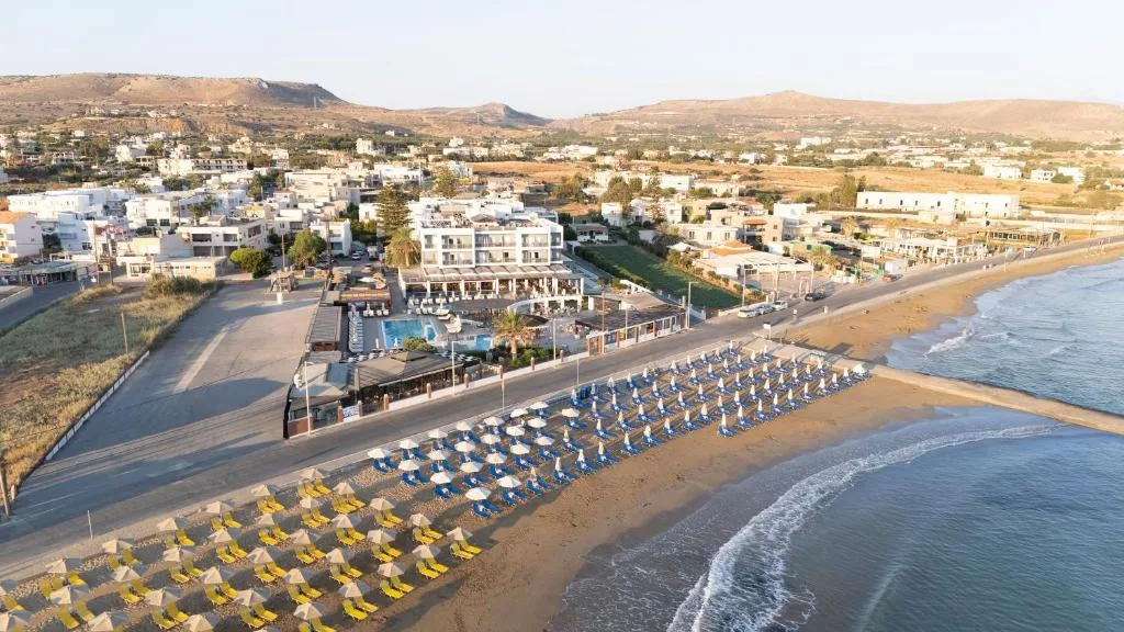Astir Beach Hotel: another view