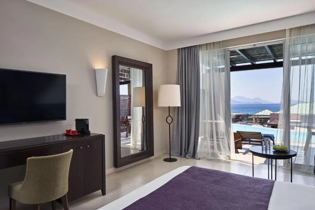 Atlantica Belvedere Resort: another view