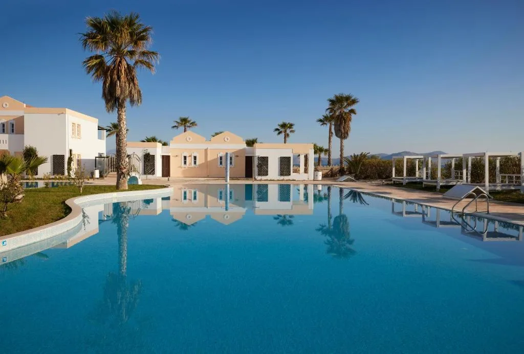 Atlantica Marmari Beach: another view