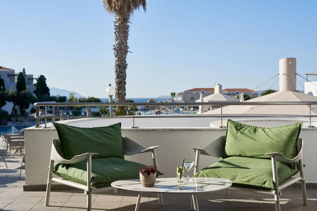 Atlantica Marmari Palace: another view