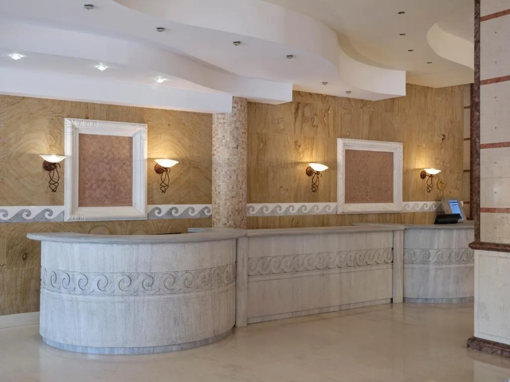 Atlantica Princess Hotel: another view