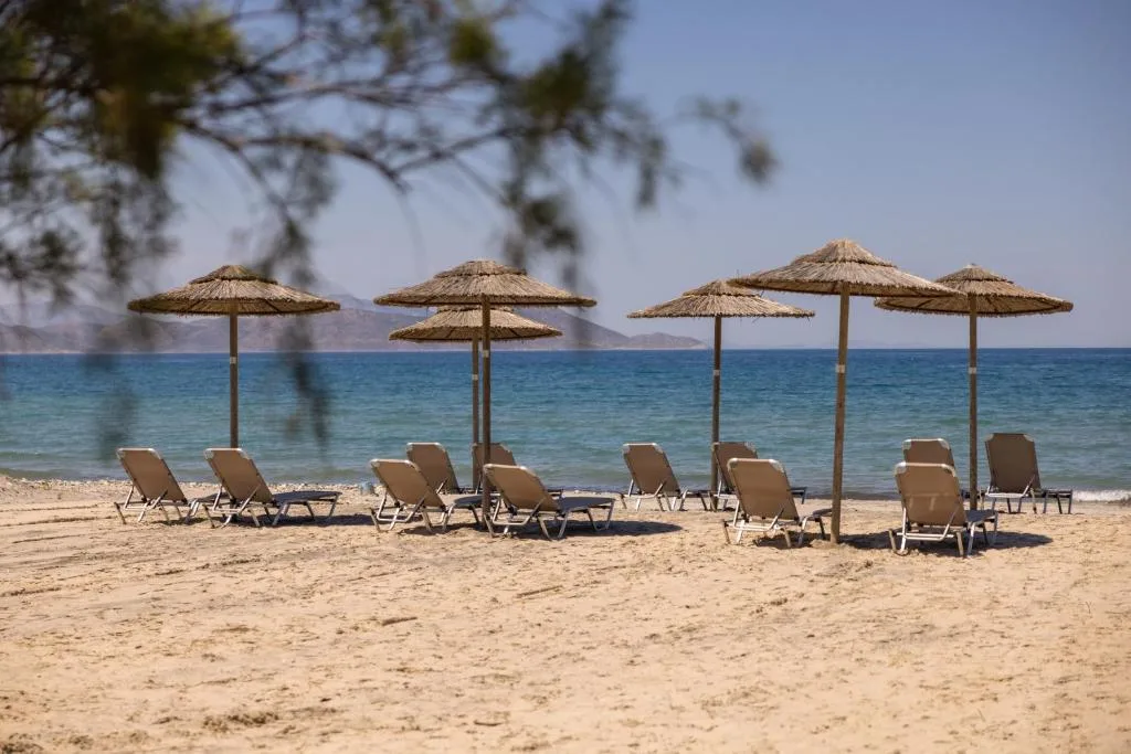 Atlantica Thalassa Hotel: another view