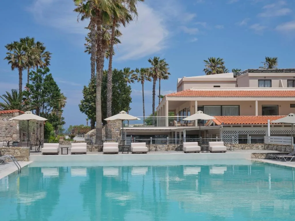 Atlantica Thalassa Hotel: another view