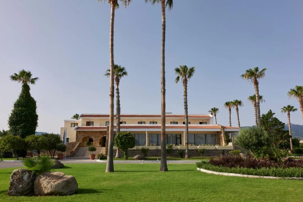 Atlantica Thalassa Hotel: another view