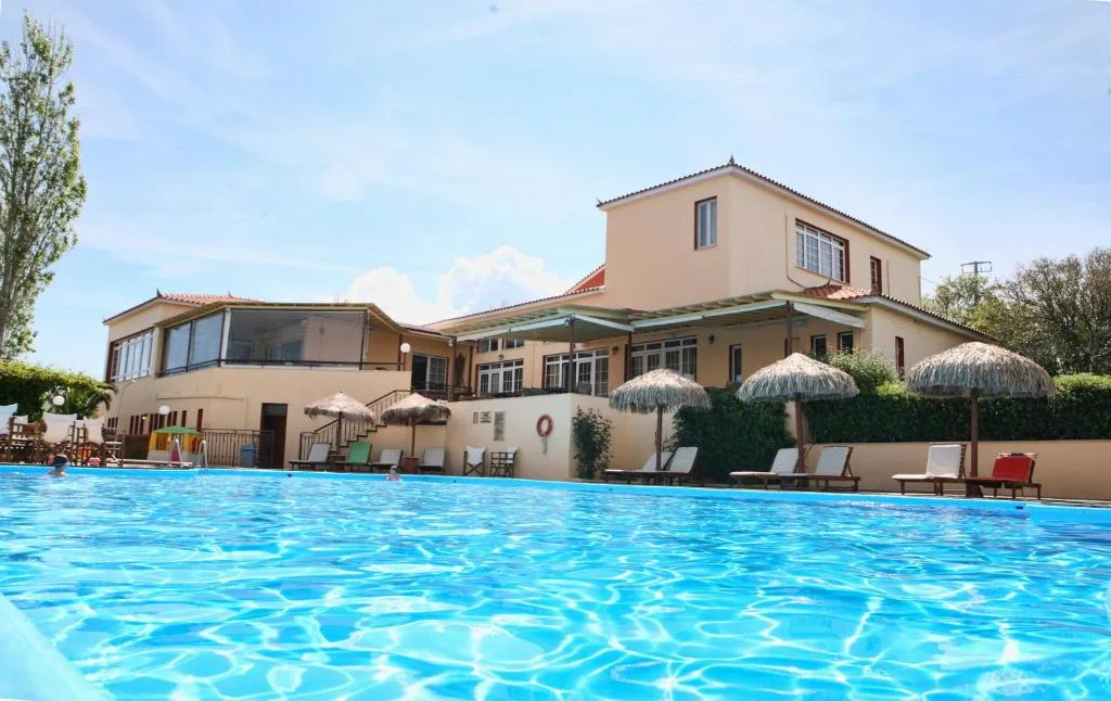Belvedere Aeolis Hotel: another view