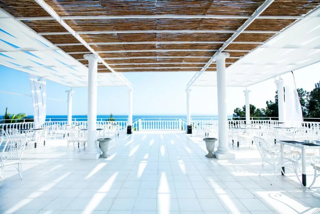 Bianco Olympico Beach Resort by Anayia: another view
