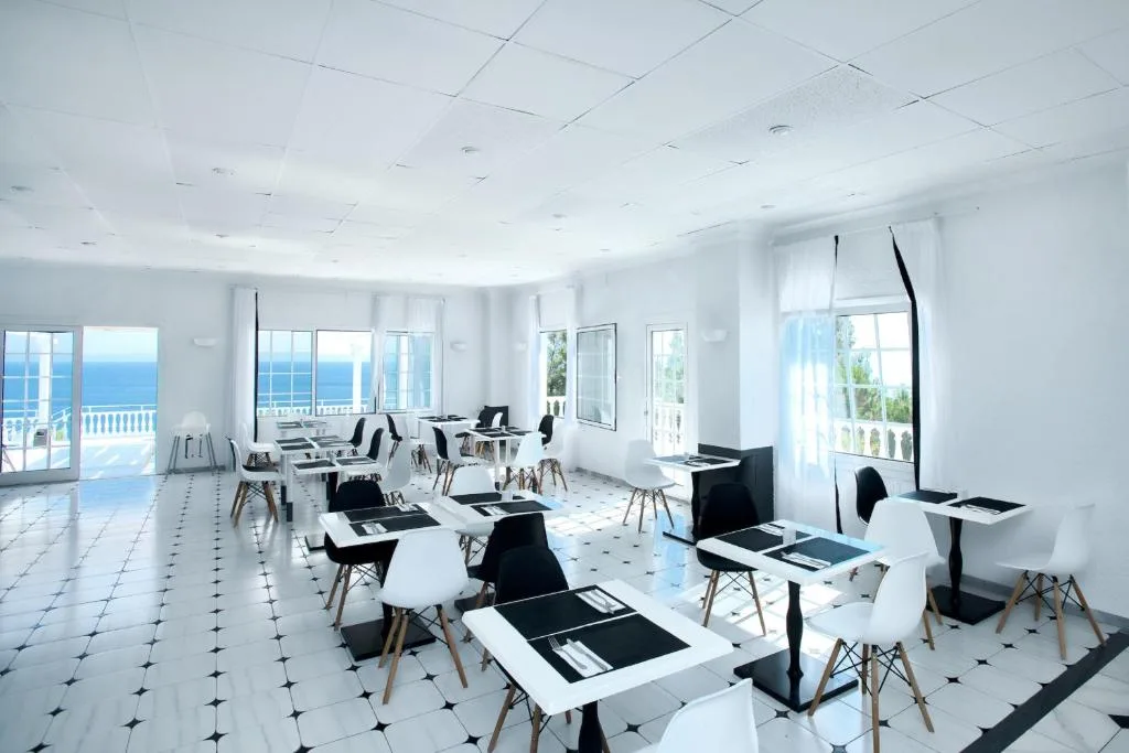Bianco Olympico Beach Resort by Anayia: another view