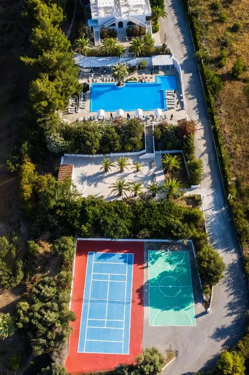 Bianco Olympico Beach Resort by Anayia: another view