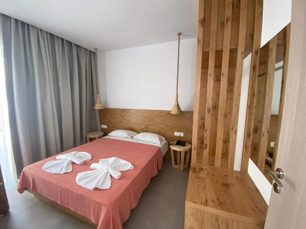 Blue Aegean Hotel & Suites: another view
