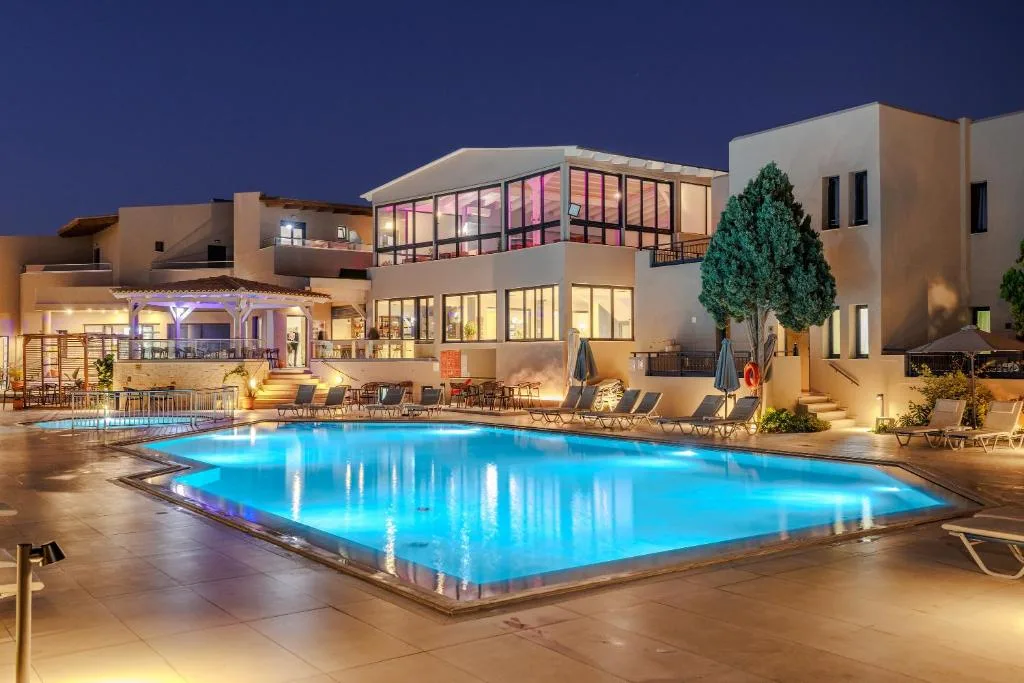 Blue Aegean Hotel & Suites: another view
