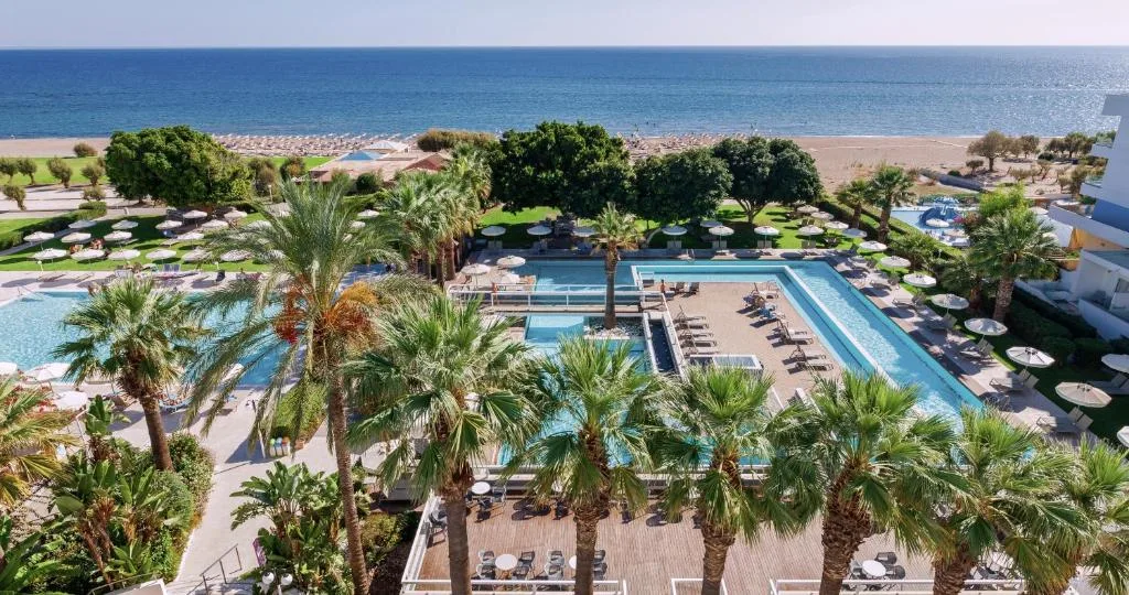 Blue Sea Beach Resort: another view