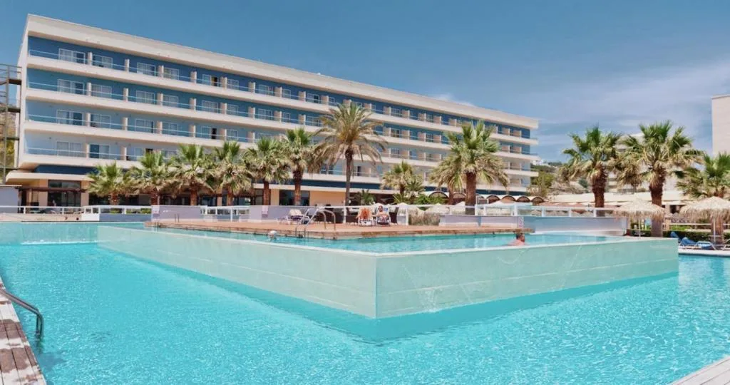 Blue Sea Beach Resort: another view