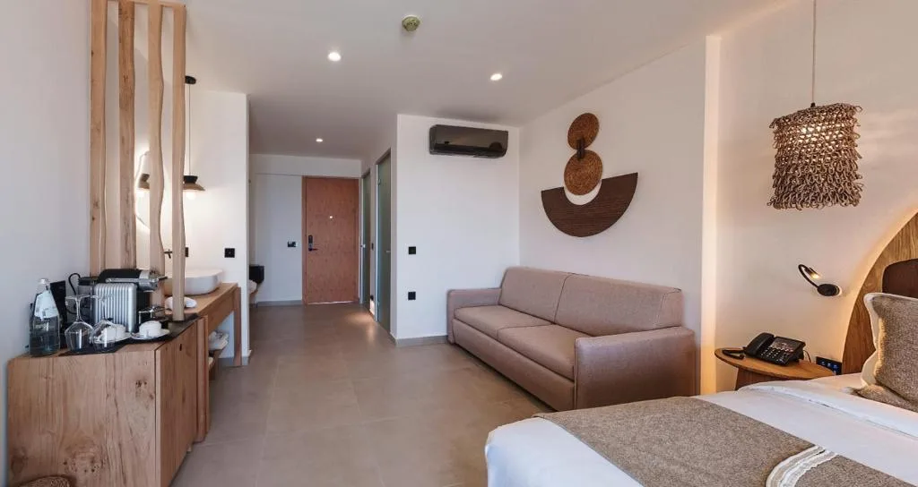 Cabana Blu Lifestyle Boutique Hotel & Suites: another view
