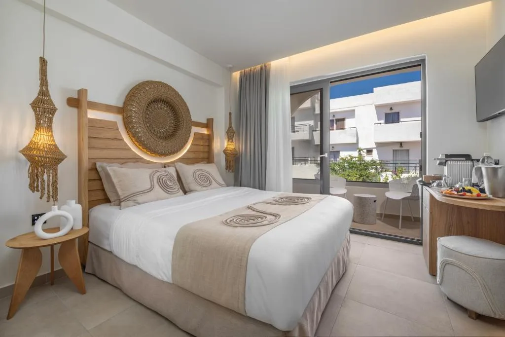 Cabana White Boutique Hotel: another view