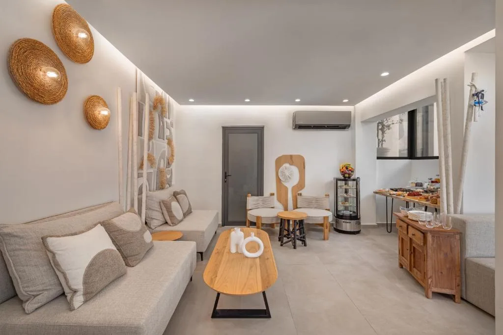 Cabana White Boutique Hotel: another view