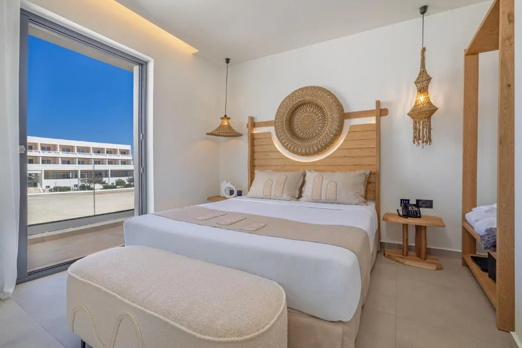 Cabana White Boutique Hotel: another view