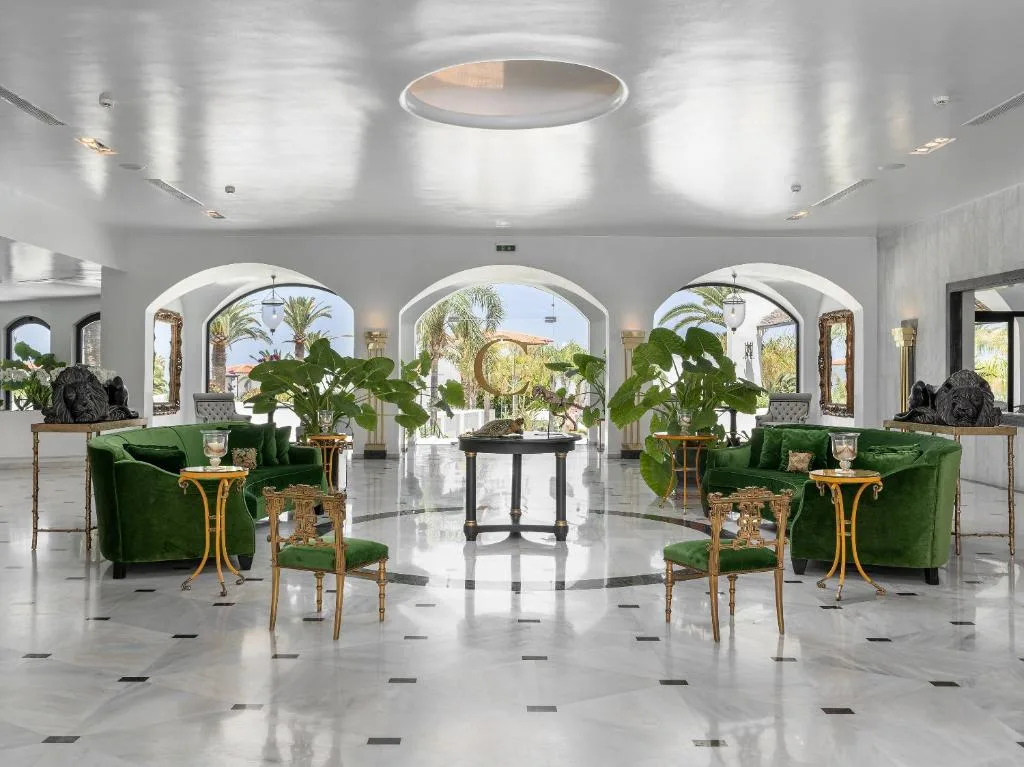 Caramel, A Resort to Live: another view