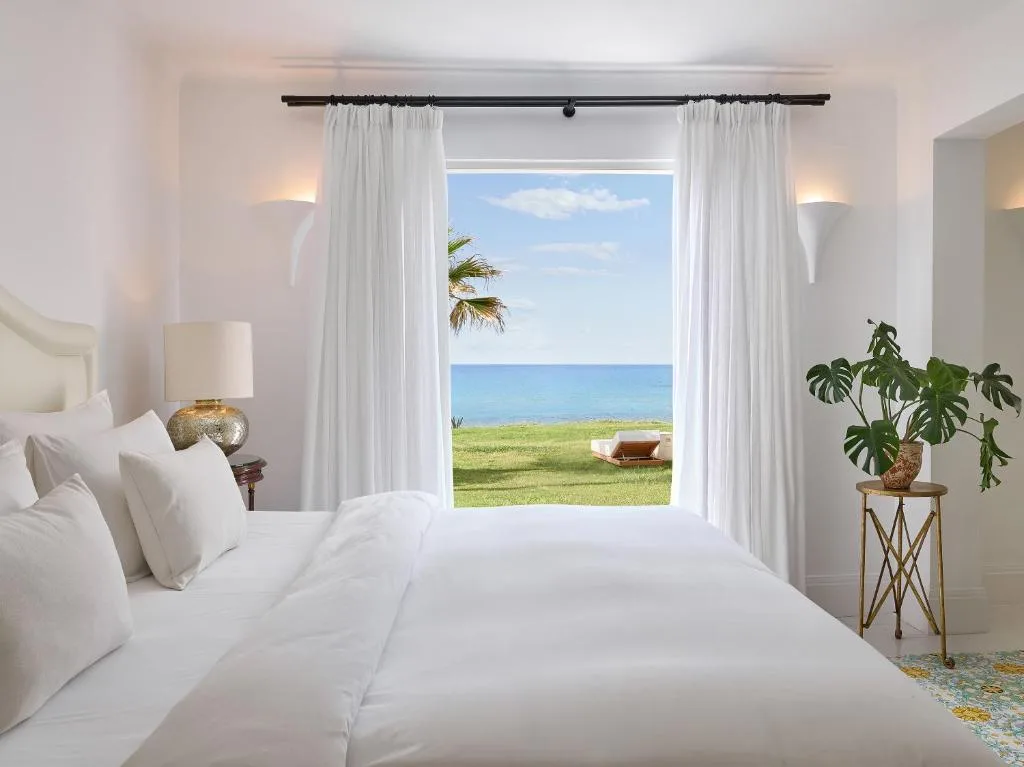 Caramel, A Resort to Live: another view