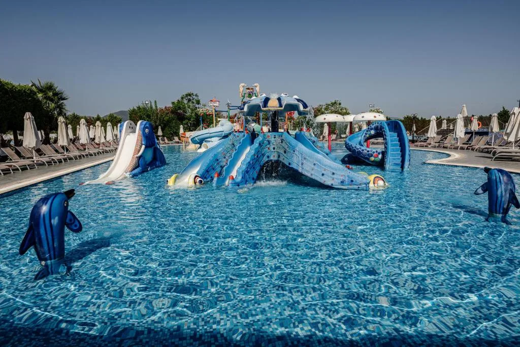 Caretta Beach Resort & WaterPark: another view
