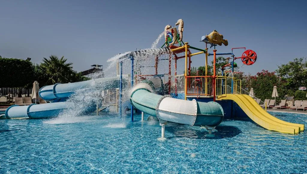 Caretta Beach Resort & WaterPark: another view