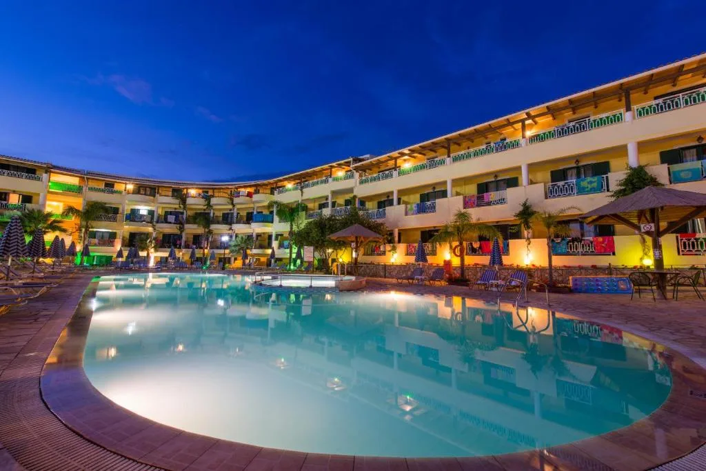 Caretta Beach Resort & WaterPark: another view